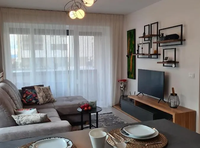 Apartment Tonic Coresi *